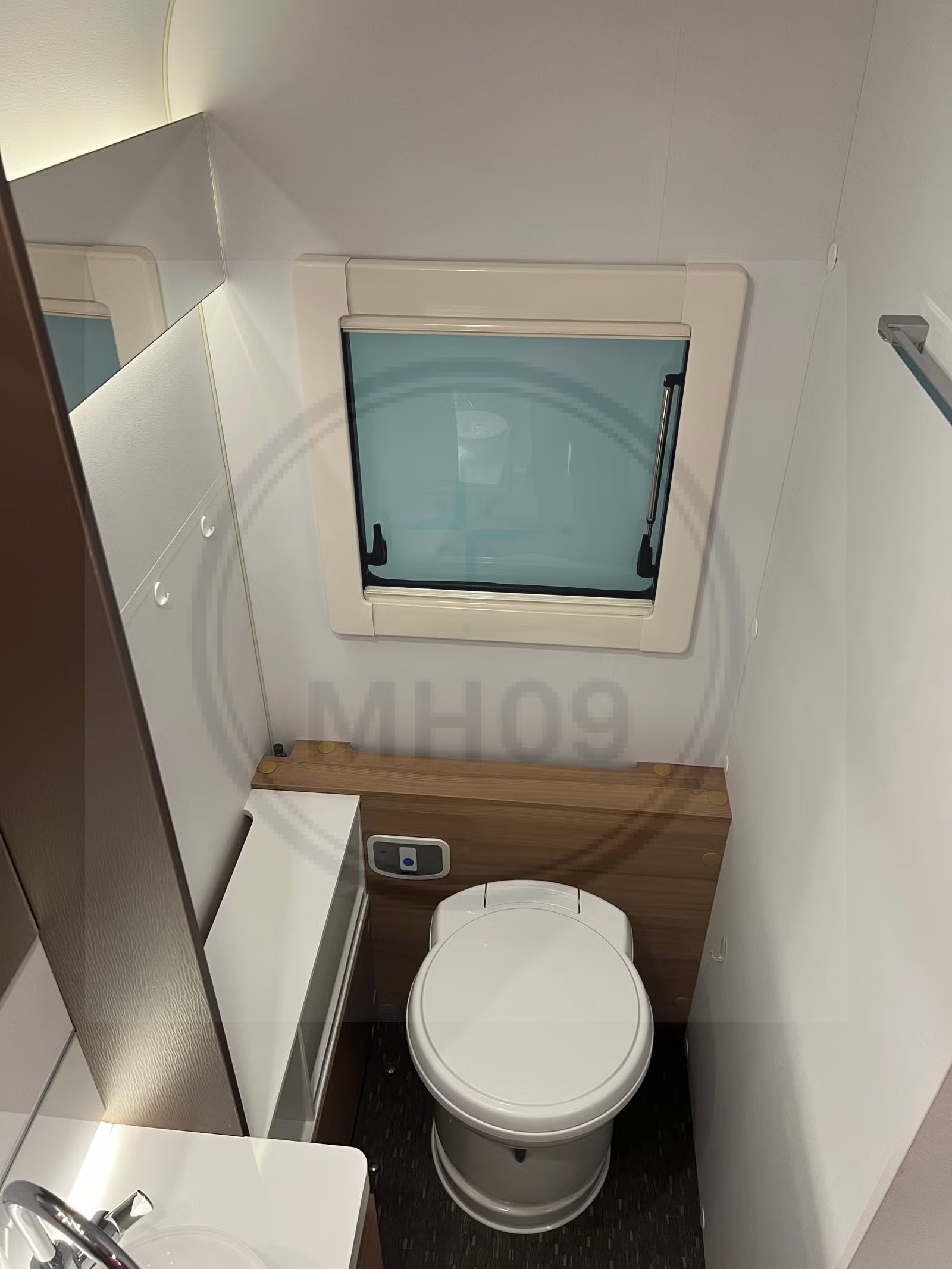 Adria Alpina 753 HT - 4 couchages - 2019