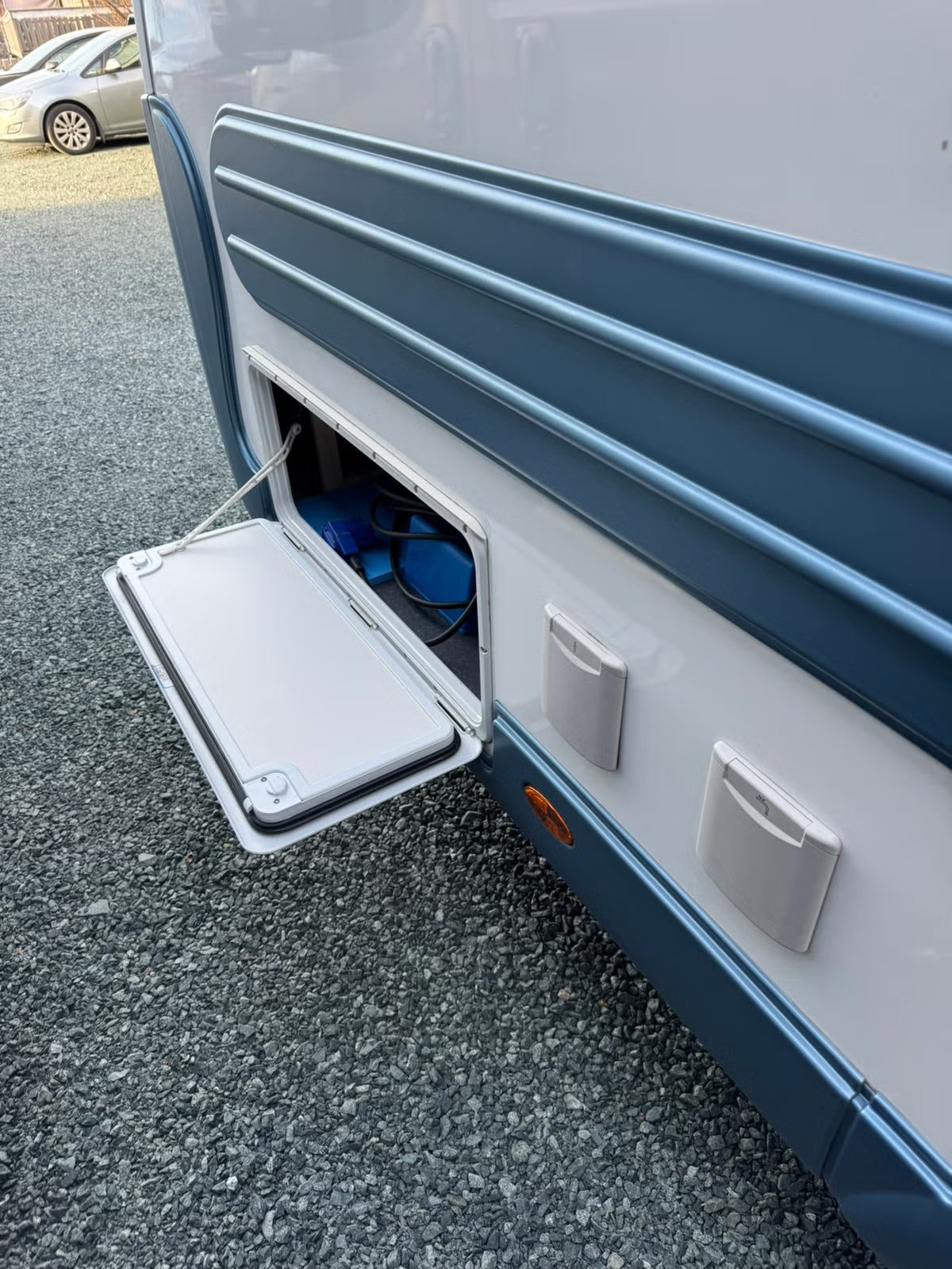 Adria Action 361 LH Scandinavian Edition - 3 plazas - 2019