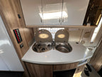 Hobby 560 KMFE - 7 couchages - 2008