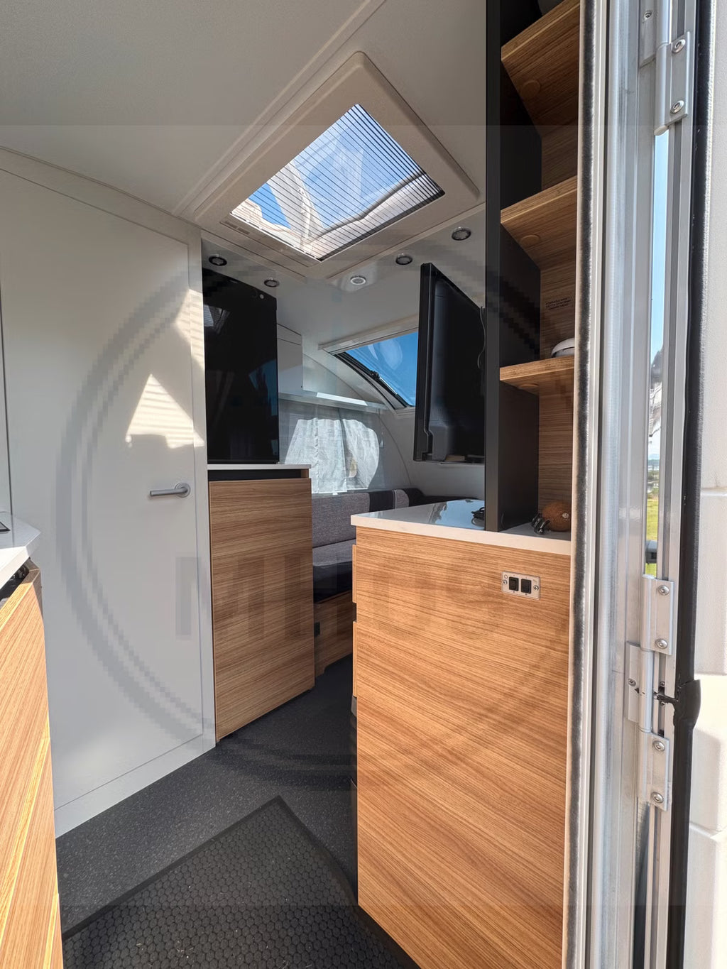 Adria Action 361 LH - 2 couchages - 2023
