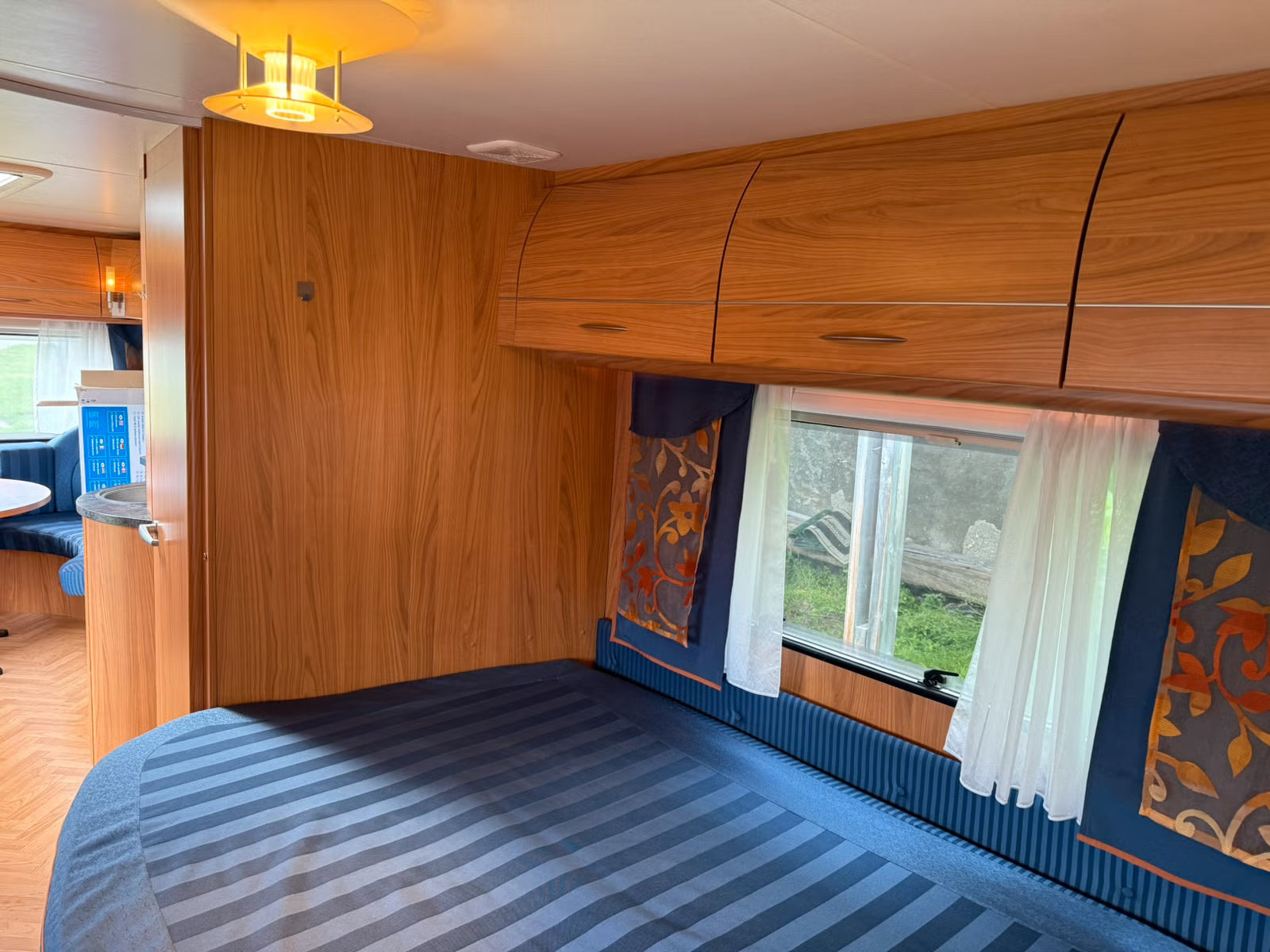 Bürstner Belcanto Nordic 680 TK - 8 couchages - 2006