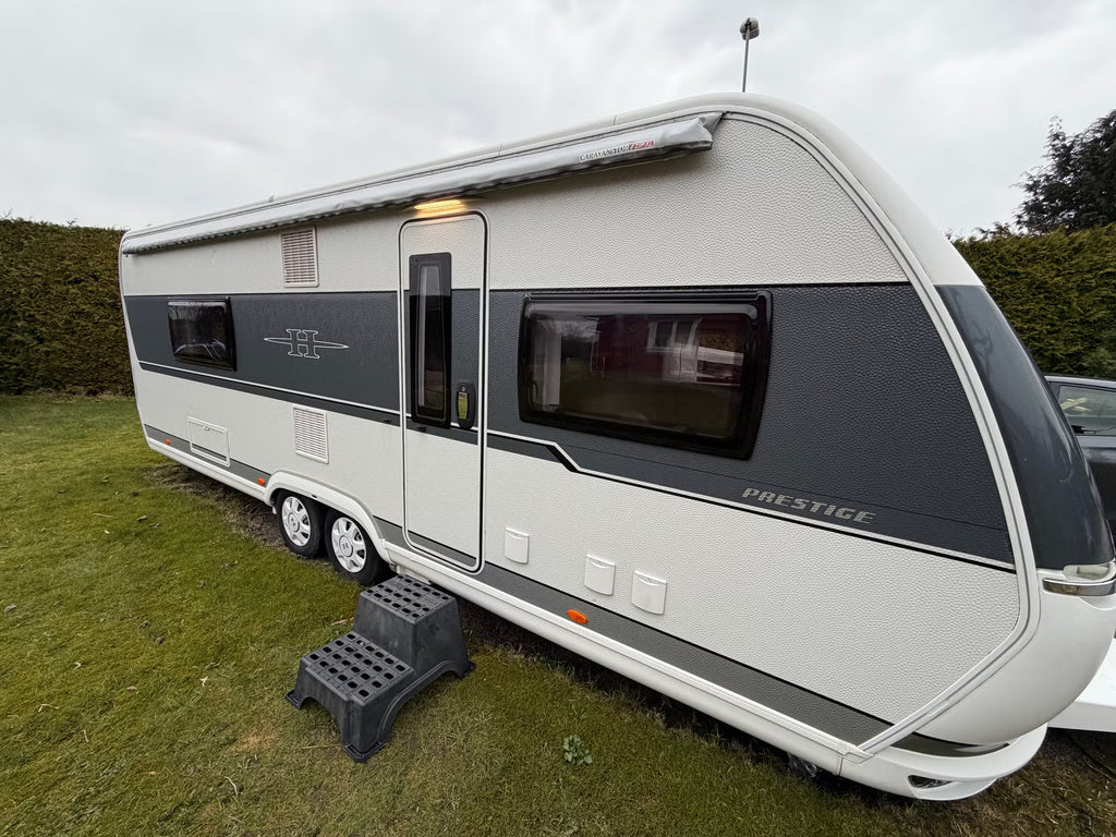 Hobby WFC 660 Prestige - 4 plazas para dormir - 2019