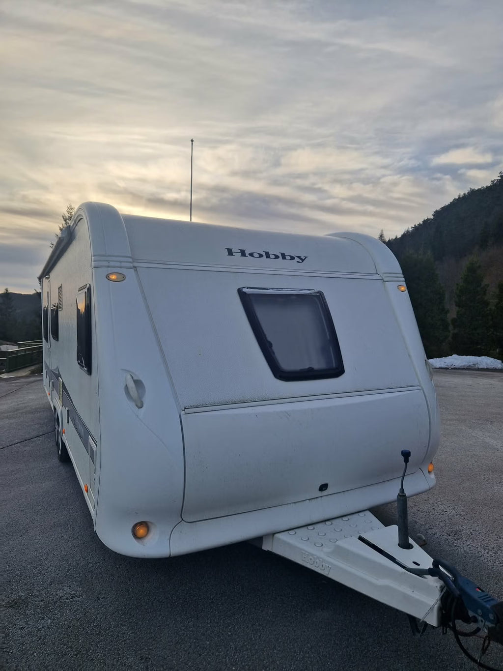 Hobby 650 UMFE - 5 couchages - 2013