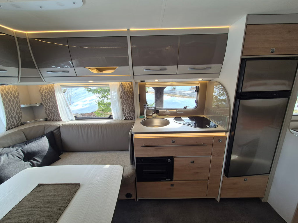 Dethleffs Nomad 730 FKR - 7 couchages - 2022