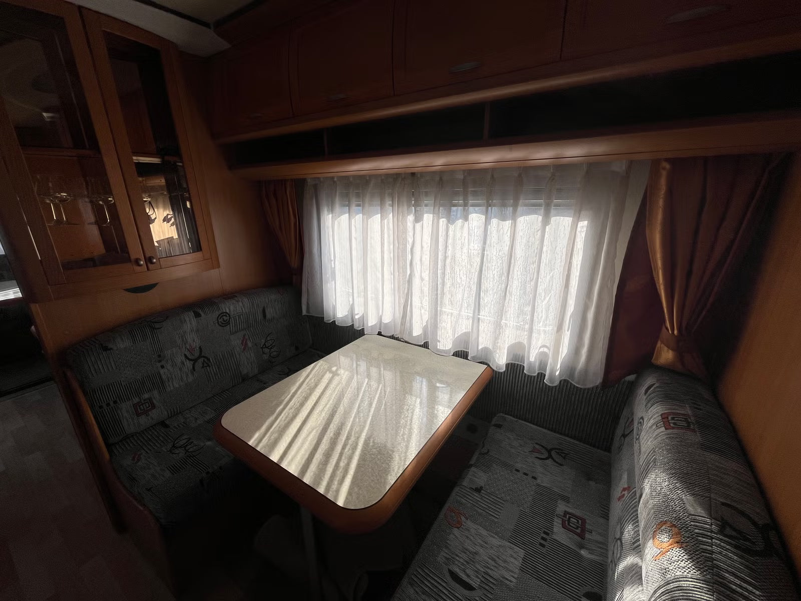 Hobby 720 UKFE - 7 couchages - 2008