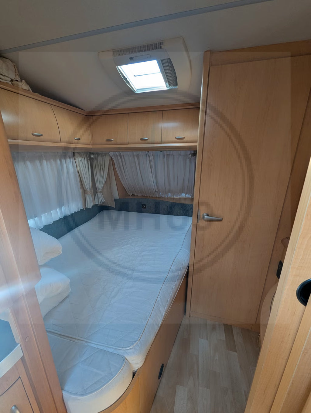 Hobby Easy Deluxe 460 - 4 plazas - 2008