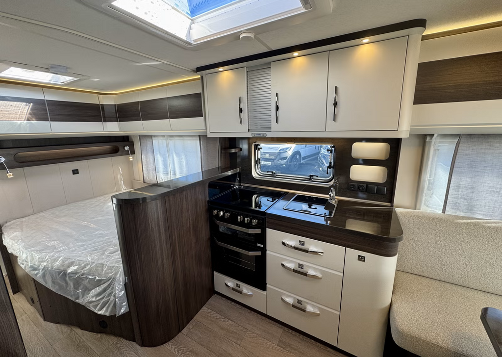 Hobby Prestige 720 KWFU Alde - 7 lugares - 2026