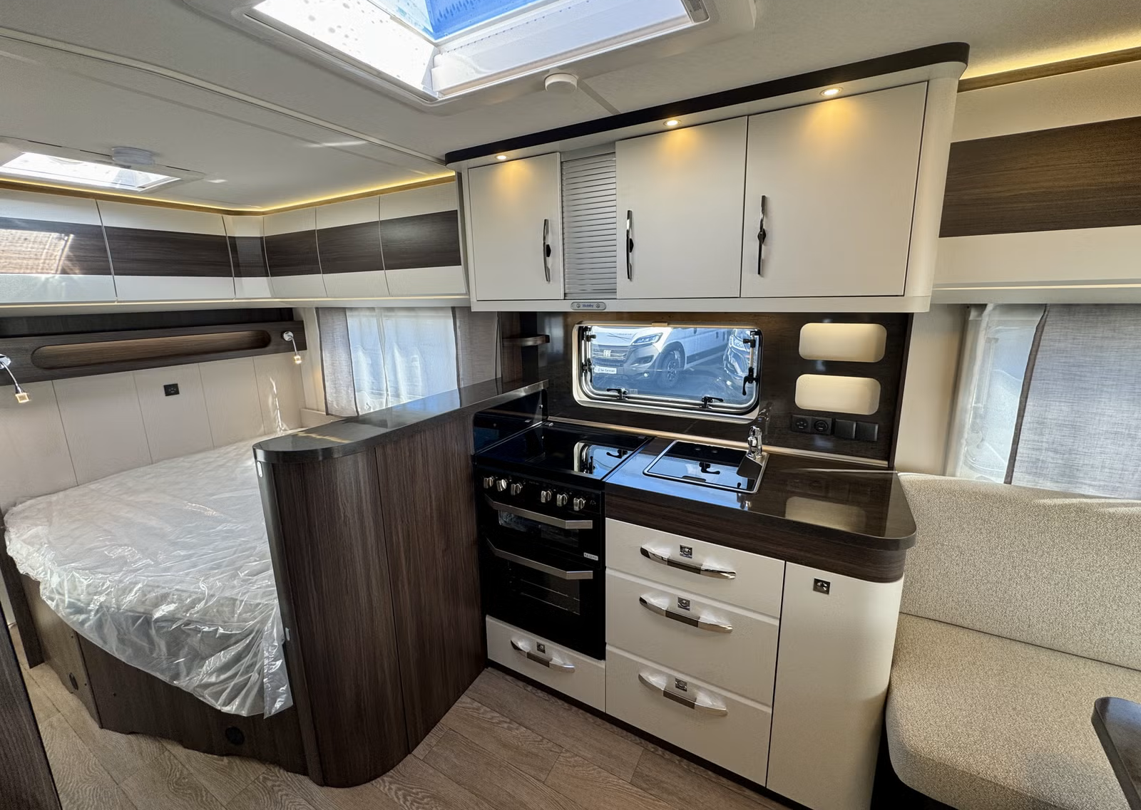 Hobby Prestige 720 KWFU Alde - 7 lugares - 2026
