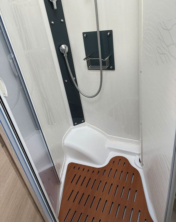 Camping car semi intégré Rapido c55-i bva lit jumeaux + lit pavillon 2024