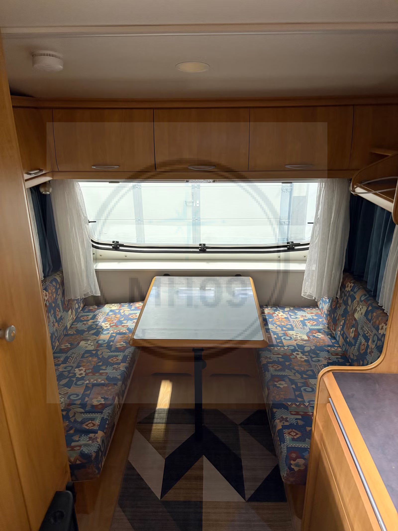 Hobby 400 SB - 4 couchages - 2000